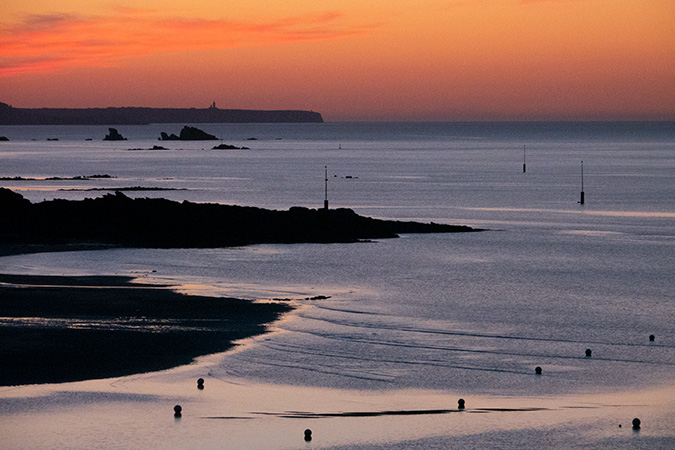 couleurs du crépuscule en espace naturel maritime