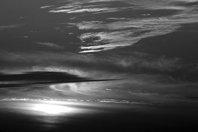 Tête en l'air - vent et nuage - Etre dans la lune c'est atteindre son soleil